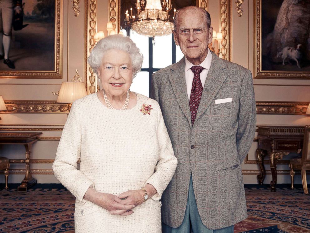 PHOTO: Britains Queen Elizabeth and Prince Philip pose for a photograph in the White Drawing Room at Windsor Castle, England in this handout photo issued Nov. 18, 2017, in celebration of their platinum wedding anniversary Nov. 20, 2017. <p itemprop=