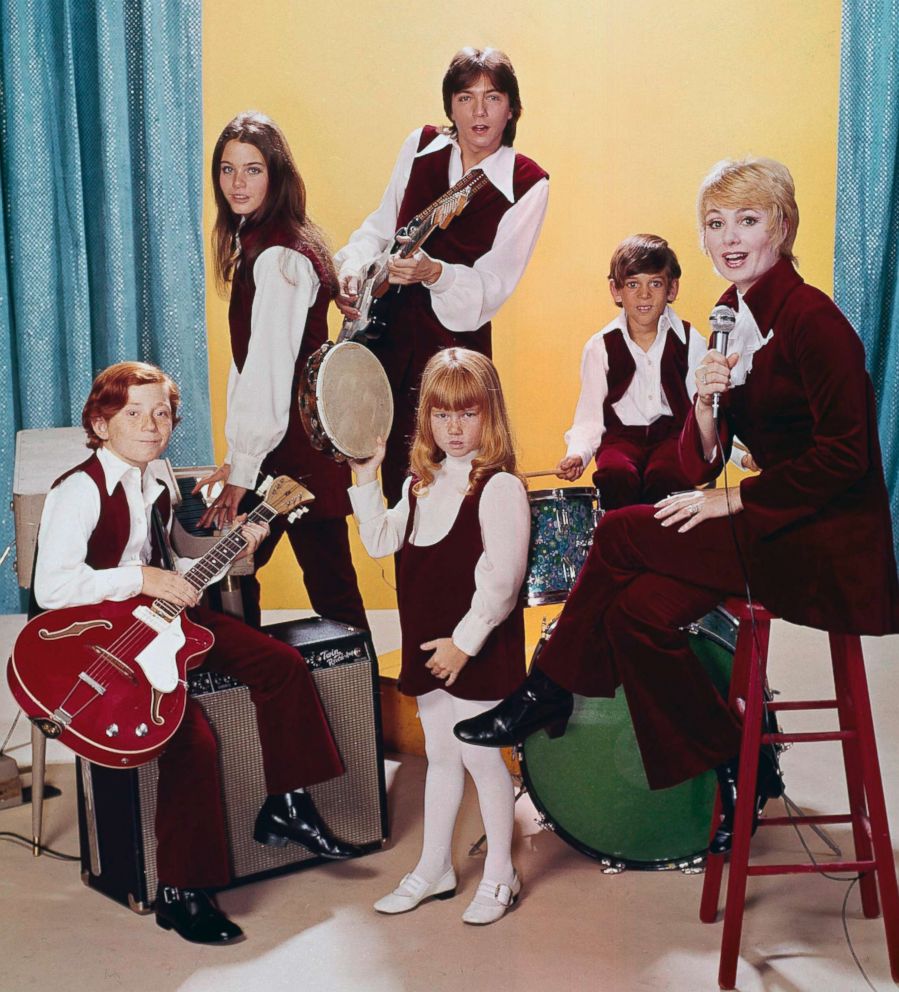 PHOTO: Danny Bonaduce, Susan Dey, David Cassidy, Suzanne Crough, Jeremy Gelbwaks, Shirley Jones from the episode Gallery from the TV sitcom, The Partridge Family, July 28, 1970.