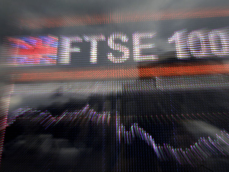 A large computerised display of the British FTSE 100 index is pictured in London, on September 8, 2008
