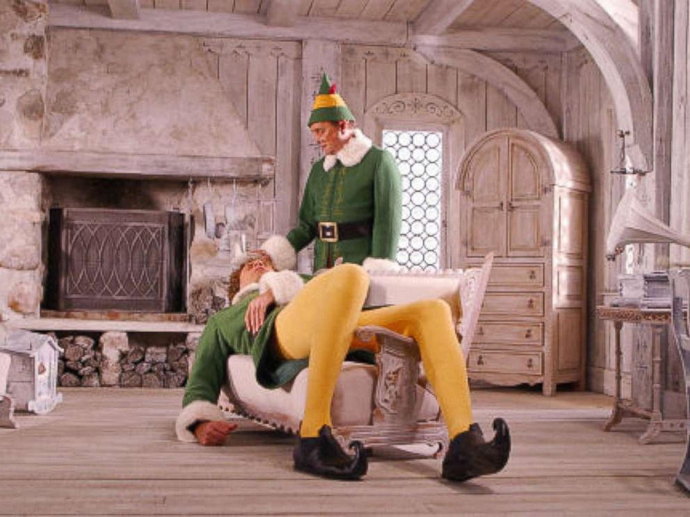 PHOTO: Will Ferrell and Bob Newhart in Elf,2003.