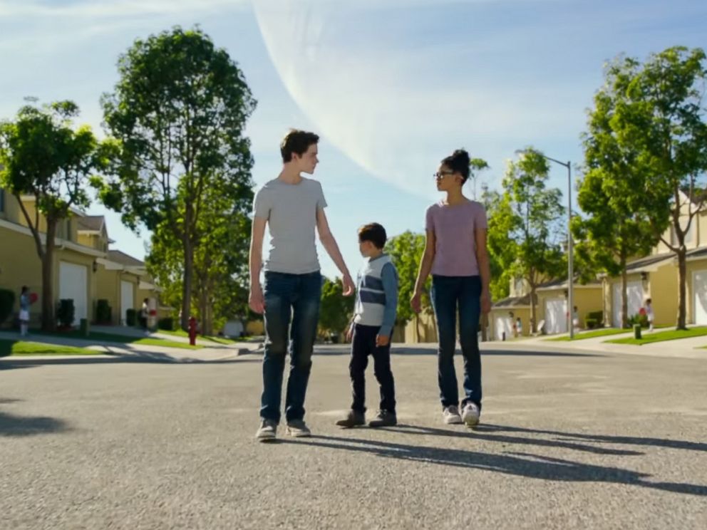 PHOTO: Levi Miller, Deric McCabe and Storm Reid are seen in an image made from the trailer for Walt Disney Studios, A Wrinkle in Time.