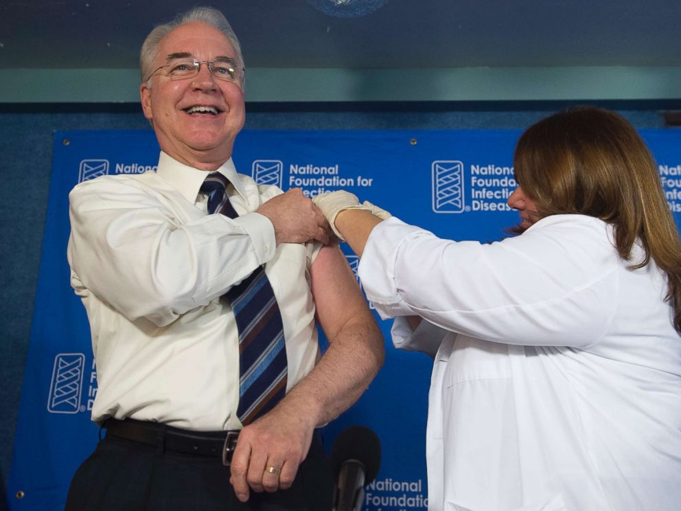 PHOTO: Secretary of Health and Human Services Tom Price attends a press conference about influenza prevention for the upcoming flu season at the National Press Club in Washington, Sept. 28, 2017.
