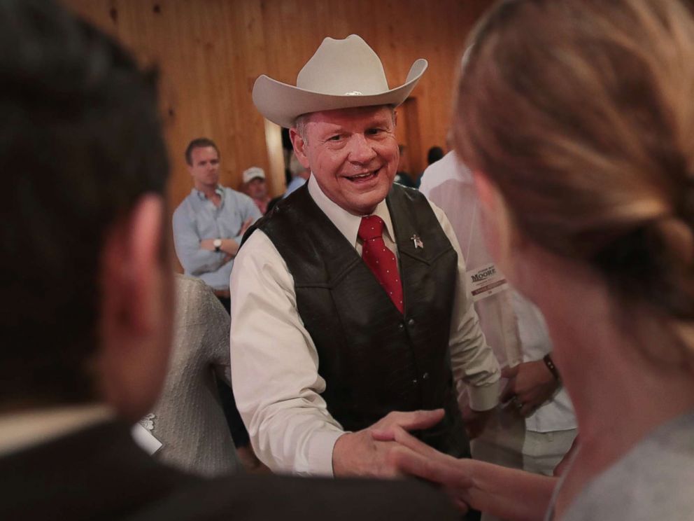 PHOTO: Republican candidate for the U.S. Senate in Alabama, Roy Moore, greets guests at a campaign rally on Sept. 25, 2017 in Fairhope, Ala.