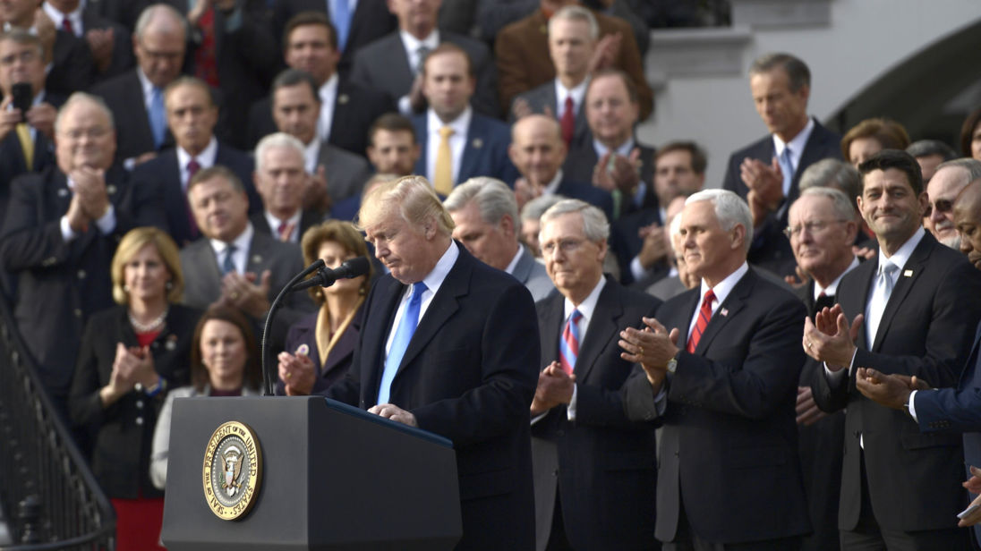 Republicans applaud the President at an event to celebrate tax cuts