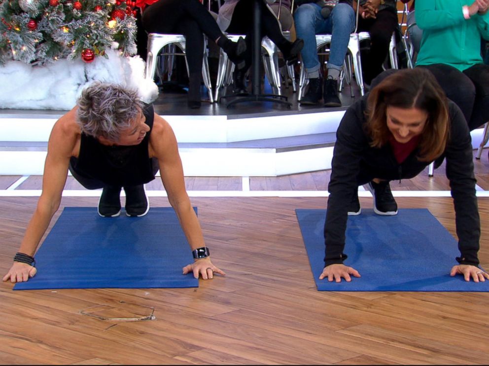 PHOTO: Erin Oprea, Carrie Underwoods trainer, shares a post-Christmas workout to do at home on Good Morning America, Dec. 26, 2017.
