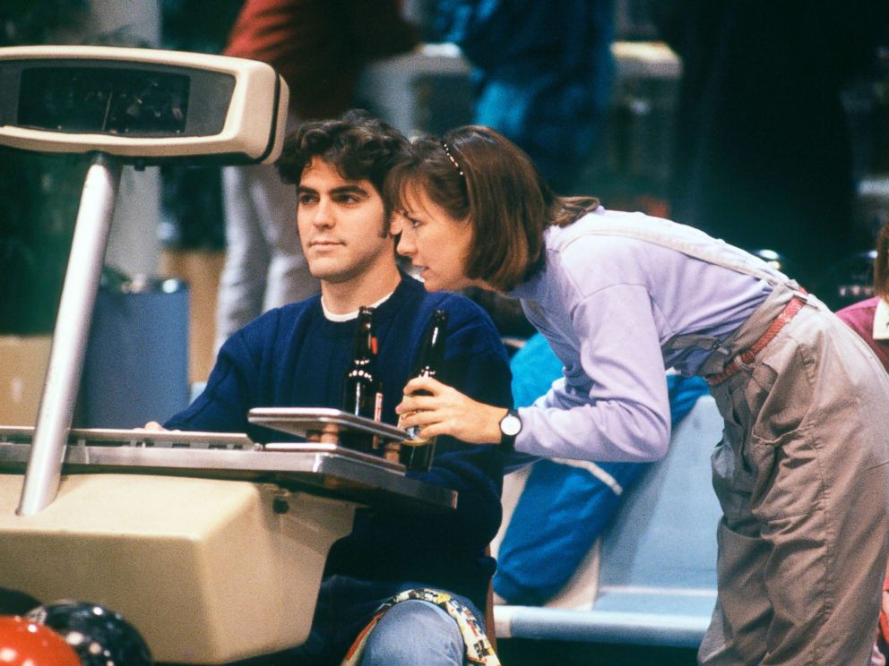 PHOTO: Laurie Metcalf, who plays Jackie, had a salacious bet on the line with Booker, played by George Clooney, on bowling night, during the Lovers Lane episode of Rosanne, Dec. 6, 1988. 