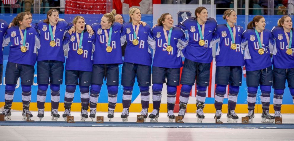 PHOTO: The members of the U.S. Womens hockey team, stand together with their gold medals around their necks, after they defeated the Canadian team in a shootout, Feb. 22, 2018.