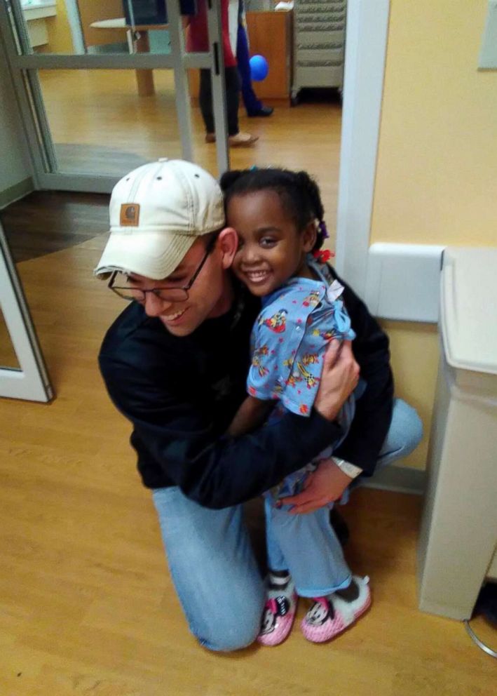 PHOTO: Kristian Vaughn, 27, meets with Zanyah Brown, 4, after he donated his liver to her.